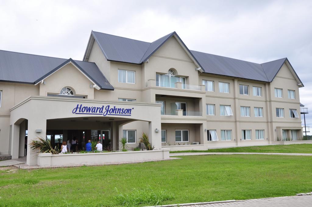 Howard Johnson Hotel Piedras Moras Алмафуерте Екстериор снимка